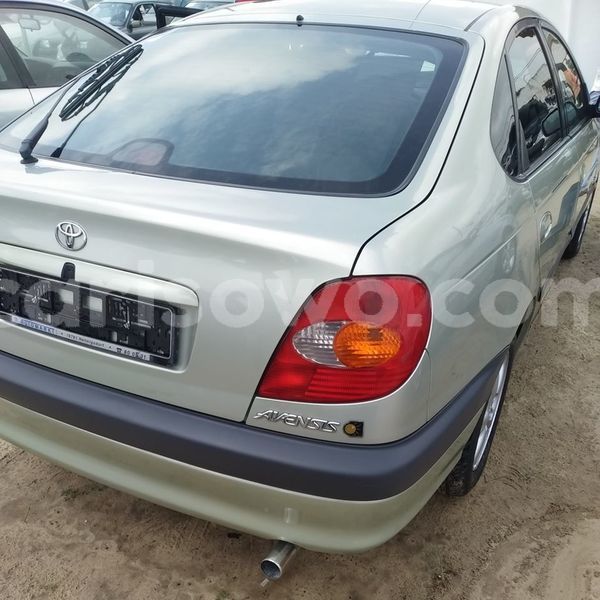 Big with watermark toyota avensis benin cotonou 8254