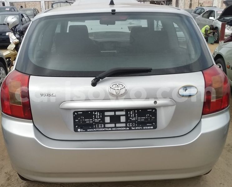 Big with watermark toyota corolla benin cotonou 8255