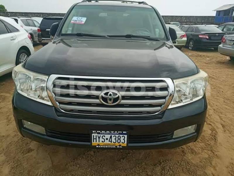 Big with watermark toyota land cruiser benin cotonou 8257