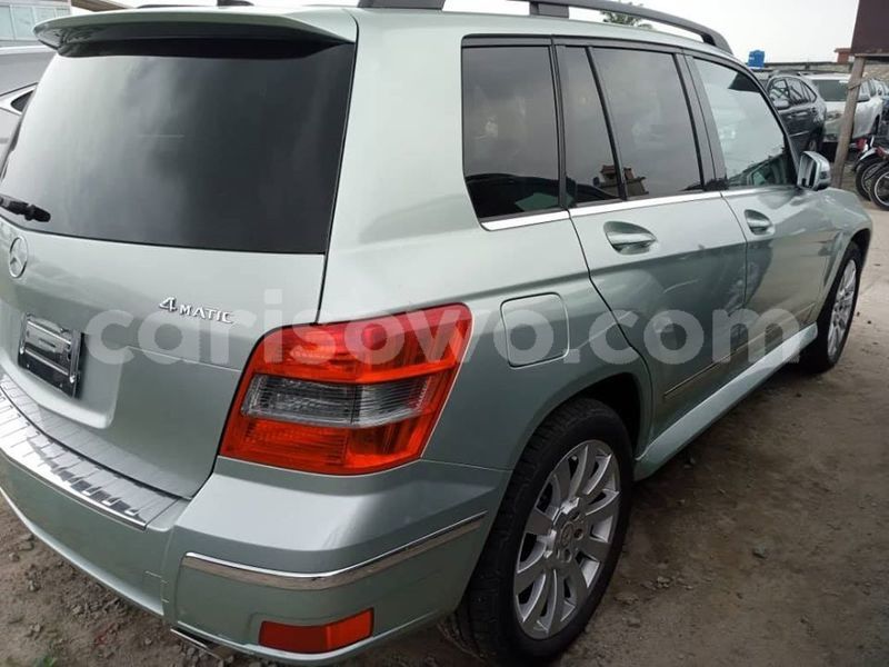 Big with watermark mercedes benz glk class benin cotonou 8259