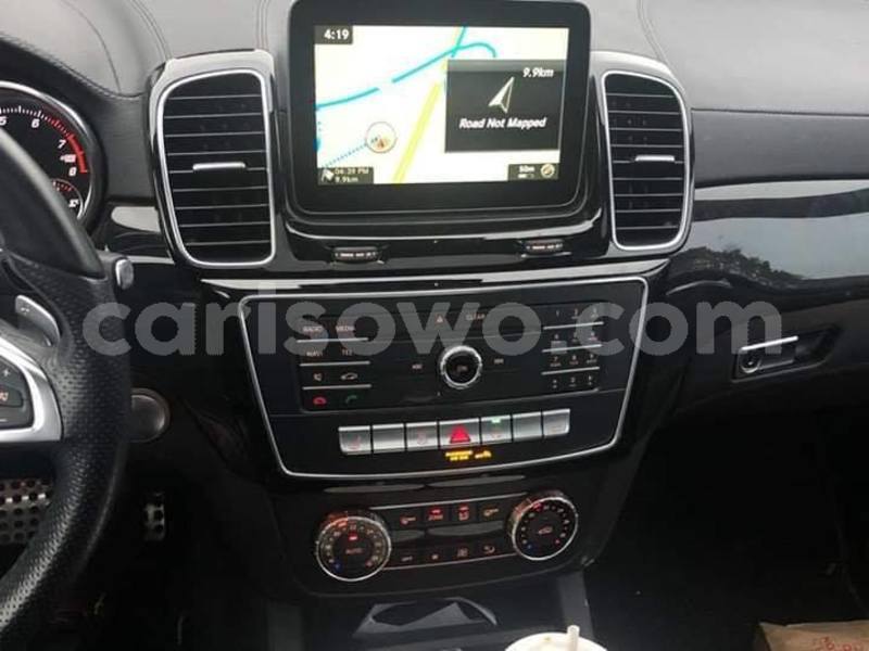 Big with watermark mercedes benz gle benin cotonou 8263