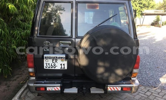 Acheter Occasion Voiture Toyota Land Cruiser Noir à Cotonou, Benin Acheter Occasion Voiture Toyota Land Cruiser Noir à Cotonou, Benin