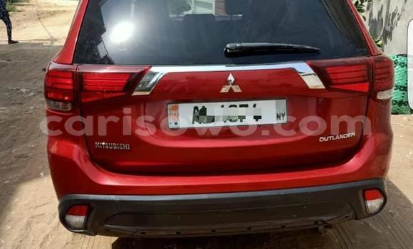 Acheter Neuf Voiture Mitsubishi Outlander Rouge à Cotonou, Benin Acheter Neuf Voiture Mitsubishi Outlander Rouge à Cotonou, Benin
