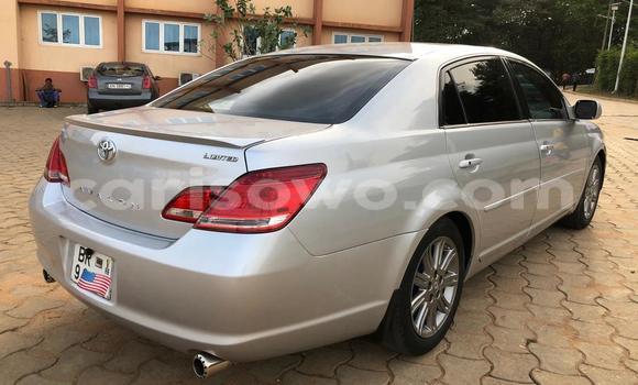 Acheter Neuf Voiture Toyota Avalon Blanc à Cotonou, Benin Acheter Neuf Voiture Toyota Avalon Blanc à Cotonou, Benin