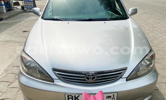 Ra Àlòkù Toyota Camry Silver Ọkọ̀ in Cotonou ni Benin Ra Àlòkù Toyota Camry Silver Ọkọ̀ in Cotonou ni Benin