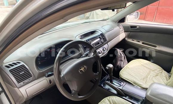 Ra Àlòkù Toyota Camry Silver Ọkọ̀ in Cotonou ni Benin Ra Àlòkù Toyota Camry Silver Ọkọ̀ in Cotonou ni Benin