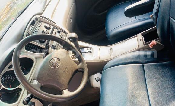 Buy Used Toyota Highlander Blue Car in Cotonou in Benign Buy Used Toyota Highlander Blue Car in Cotonou in Benign