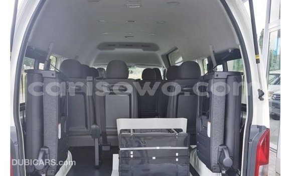 Sayi Imported Toyota Hiace White Mota in Import - Dubai a Benin Sayi Imported Toyota Hiace White Mota in Import - Dubai a Benin