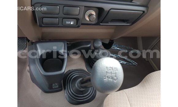 Ra Imported Toyota Land Cruiser Alagara Ọkọ̀ in Import - Dubai ni Benin Ra Imported Toyota Land Cruiser Alagara Ọkọ̀ in Import - Dubai ni Benin