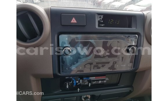 Ra Imported Toyota Land Cruiser Alagara Ọkọ̀ in Import - Dubai ni Benin Ra Imported Toyota Land Cruiser Alagara Ọkọ̀ in Import - Dubai ni Benin