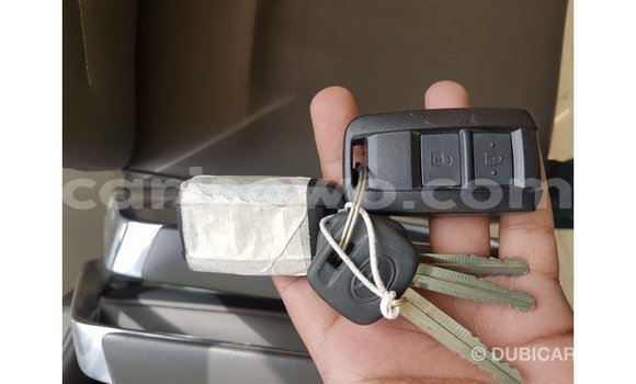 Ra Imported Toyota Land Cruiser Alagara Ọkọ̀ in Import - Dubai ni Benin Ra Imported Toyota Land Cruiser Alagara Ọkọ̀ in Import - Dubai ni Benin