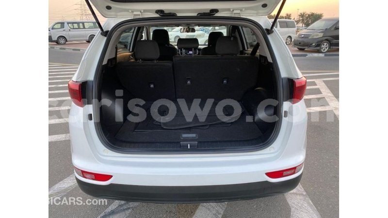 Big with watermark kia sportage benin import dubai 8288