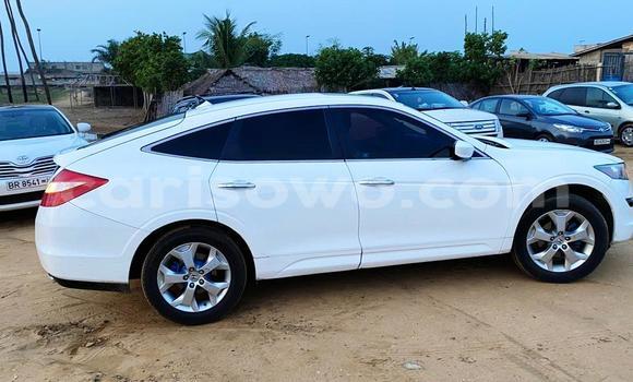 Buy Used Honda Crosstour White Car in Cotonou in Benign Buy Used Honda Crosstour White Car in Cotonou in Benign