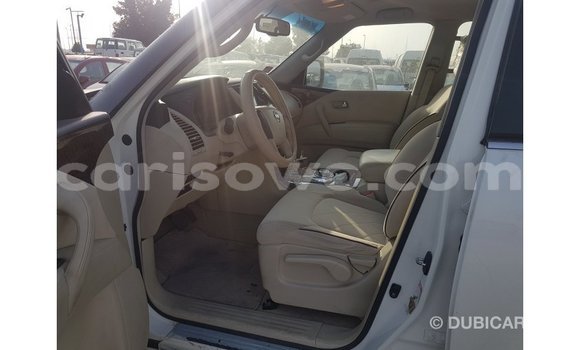 Ra Imported Nissan Patrol funfun Ọkọ̀ in Import - Dubai ni Benin Ra Imported Nissan Patrol funfun Ọkọ̀ in Import - Dubai ni Benin
