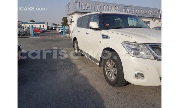 Ra Imported Nissan Patrol funfun Ọkọ̀ in Import - Dubai ni Benin Ra Imported Nissan Patrol funfun Ọkọ̀ in Import - Dubai ni Benin
