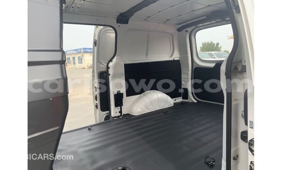 Ra Imported Hyundai Cargo funfun Ọkọ̀ in Import - Dubai ni Benin Ra Imported Hyundai Cargo funfun Ọkọ̀ in Import - Dubai ni Benin