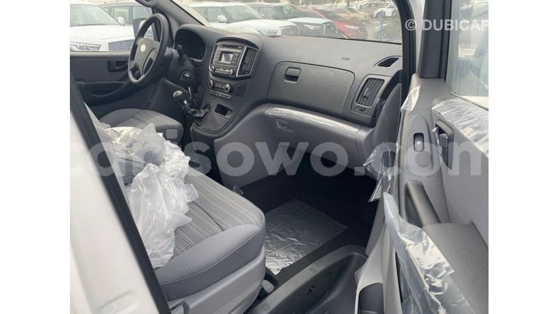 Big with watermark hyundai cargo benin import dubai 8312