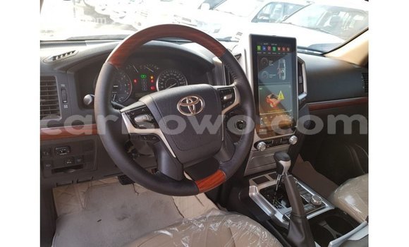 Ra Imported Toyota Land Cruiser Miiran Ọkọ̀ in Import - Dubai ni Benin Ra Imported Toyota Land Cruiser Miiran Ọkọ̀ in Import - Dubai ni Benin