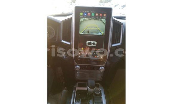 Ra Imported Toyota Land Cruiser Miiran Ọkọ̀ in Import - Dubai ni Benin Ra Imported Toyota Land Cruiser Miiran Ọkọ̀ in Import - Dubai ni Benin