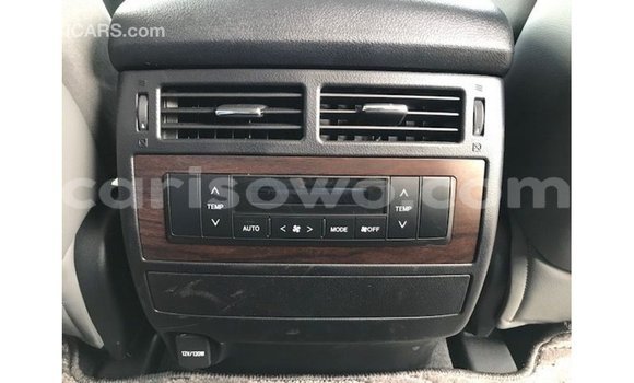 Buy Import Toyota Land Cruiser White Car in Import - Dubai in Benign Buy Import Toyota Land Cruiser White Car in Import - Dubai in Benign