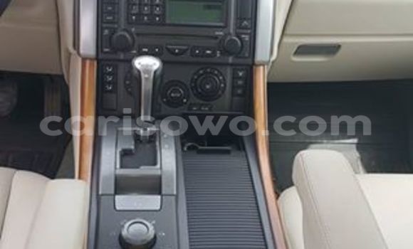 Sayi Na hannu Land Rover Range Rover Evoque Azurfa Mota in Cotonou a Benin Sayi Na hannu Land Rover Range Rover Evoque Azurfa Mota in Cotonou a Benin