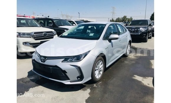Ra Imported Toyota Corolla funfun Ọkọ̀ in Import - Dubai ni Benin Ra Imported Toyota Corolla funfun Ọkọ̀ in Import - Dubai ni Benin