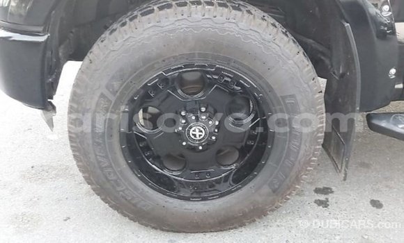 Acheter Import Voiture Ford V8 Noir à Import - Dubai, Benin Acheter Import Voiture Ford V8 Noir à Import - Dubai, Benin