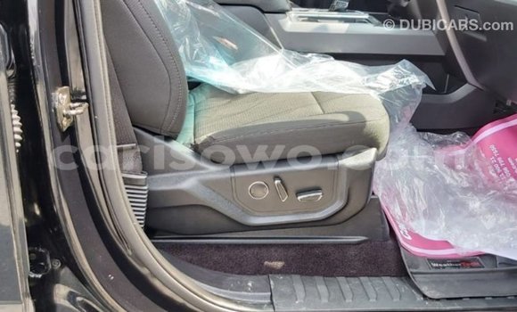 Acheter Import Voiture Ford V8 Noir à Import - Dubai, Benin Acheter Import Voiture Ford V8 Noir à Import - Dubai, Benin