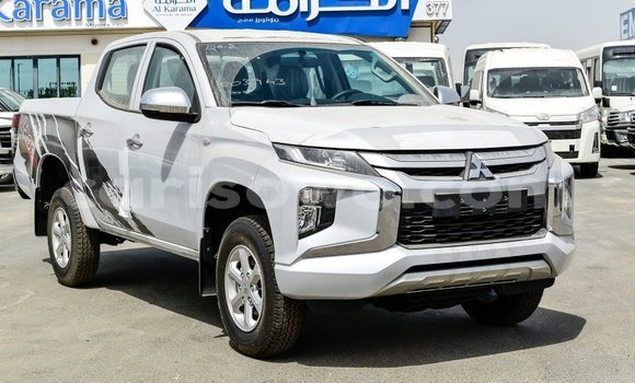 Buy Import Mitsubishi L200 White Car in Import - Dubai in Benign Buy Import Mitsubishi L200 White Car in Import - Dubai in Benign