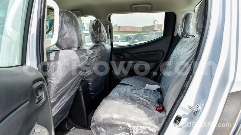 Big with watermark mitsubishi l200 benin import dubai 8324