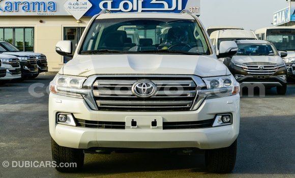 Buy Import Toyota Land Cruiser White Car in Import - Dubai in Benign Buy Import Toyota Land Cruiser White Car in Import - Dubai in Benign