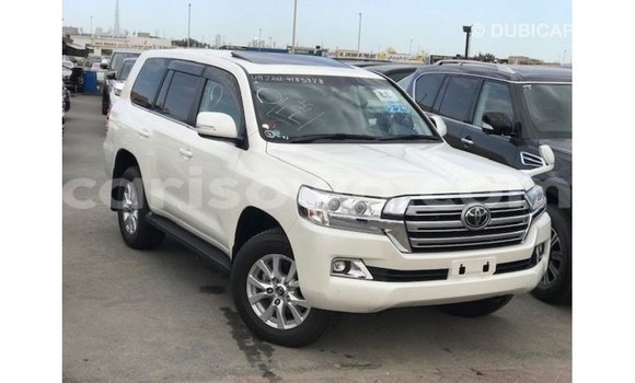 Buy Import Toyota Land Cruiser White Car in Import - Dubai in Benign Buy Import Toyota Land Cruiser White Car in Import - Dubai in Benign
