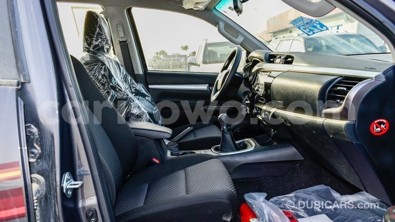 Big with watermark toyota hilux benin import dubai 8337