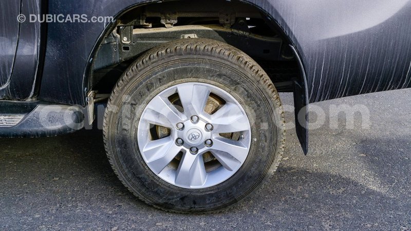 Big with watermark toyota hilux benin import dubai 8337
