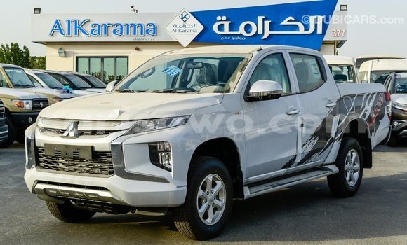 Buy Import Mitsubishi L200 White Car in Import - Dubai in Benign Buy Import Mitsubishi L200 White Car in Import - Dubai in Benign