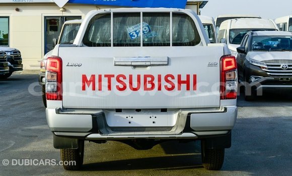 Buy Import Mitsubishi L200 White Car in Import - Dubai in Benign Buy Import Mitsubishi L200 White Car in Import - Dubai in Benign