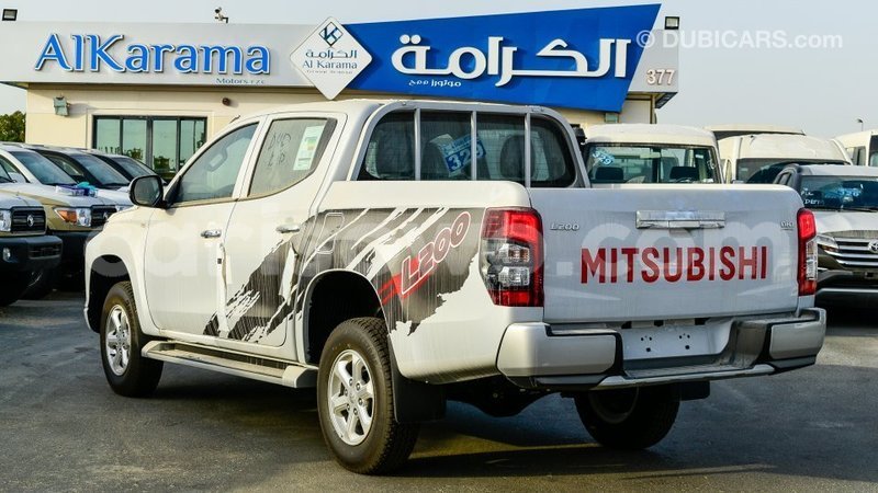 Big with watermark mitsubishi l200 benin import dubai 8344
