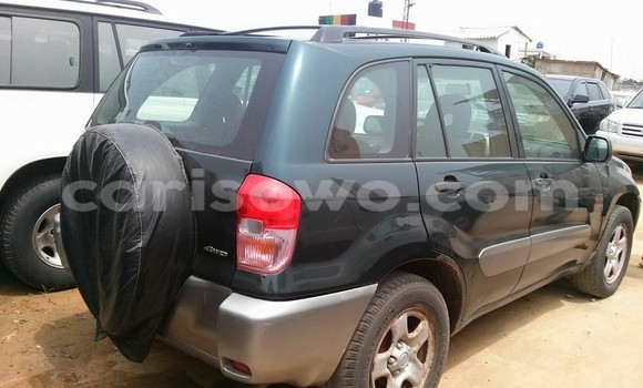 Sayi Na hannu Toyota RAV4 Black Mota in Cotonou a Benin Sayi Na hannu Toyota RAV4 Black Mota in Cotonou a Benin