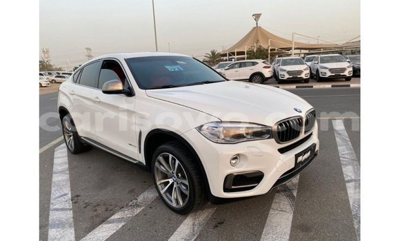 Acheter Import Voiture BMW X6 Blanc à Import - Dubai, Benin Acheter Import Voiture BMW X6 Blanc à Import - Dubai, Benin