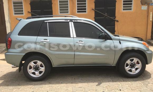 Ra Àlòkù Toyota RAV4 Alagara Ọkọ̀ in Cotonou ni Benin Ra Àlòkù Toyota RAV4 Alagara Ọkọ̀ in Cotonou ni Benin