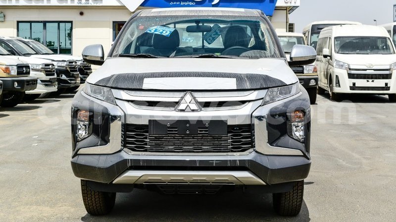 Big with watermark mitsubishi l200 benin import dubai 8376
