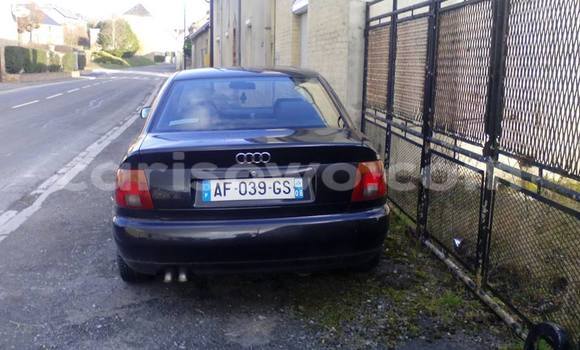 Buy Used Mercedes-Benz A–Class Blue Car in Savalou in Benign Buy Used Mercedes-Benz A–Class Blue Car in Savalou in Benign