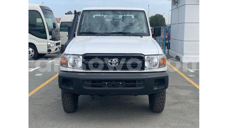 Big with watermark toyota land cruiser benin import dubai 8380