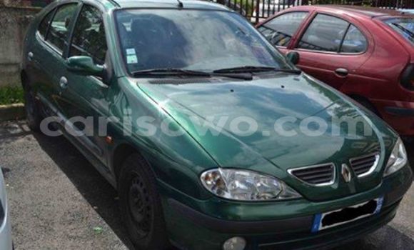 Buy New Volvo 990 Green Car in Cotonou in Benign Buy New Volvo 990 Green Car in Cotonou in Benign