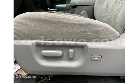 Acheter Import Voiture Toyota Sequoia Blanc à Import - Dubai, Benin Acheter Import Voiture Toyota Sequoia Blanc à Import - Dubai, Benin