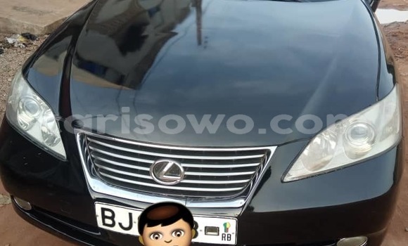 Ra Àlòkù Lexus ES Black Ọkọ̀ in Cotonou ni Benin Ra Àlòkù Lexus ES Black Ọkọ̀ in Cotonou ni Benin