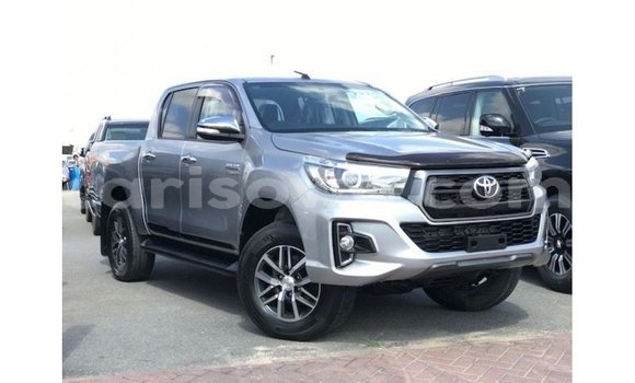 Ra Imported Toyota Hilux Miiran Ọkọ̀ in Import - Dubai ni Benin Ra Imported Toyota Hilux Miiran Ọkọ̀ in Import - Dubai ni Benin