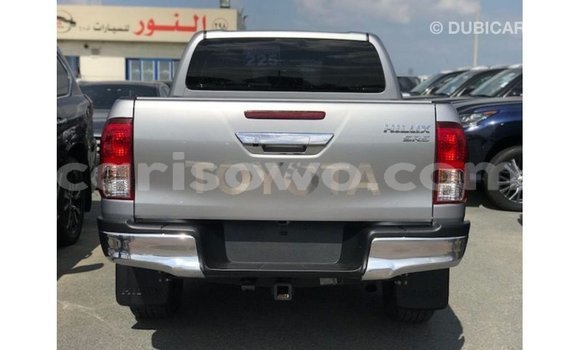 Ra Imported Toyota Hilux Miiran Ọkọ̀ in Import - Dubai ni Benin Ra Imported Toyota Hilux Miiran Ọkọ̀ in Import - Dubai ni Benin
