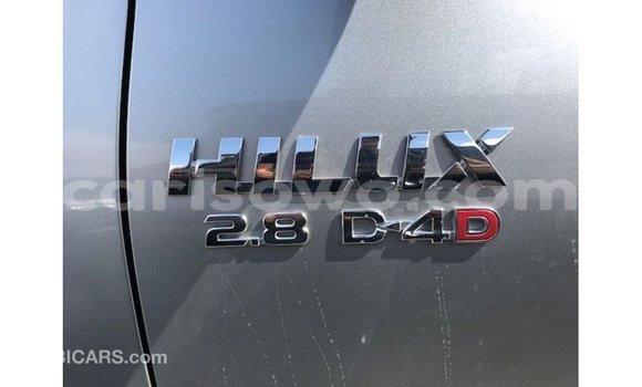 Ra Imported Toyota Hilux Miiran Ọkọ̀ in Import - Dubai ni Benin Ra Imported Toyota Hilux Miiran Ọkọ̀ in Import - Dubai ni Benin