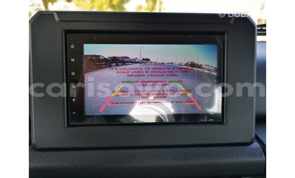 Acheter Import Voiture Suzuki Jimny Vert à Import - Dubai, Benin Acheter Import Voiture Suzuki Jimny Vert à Import - Dubai, Benin